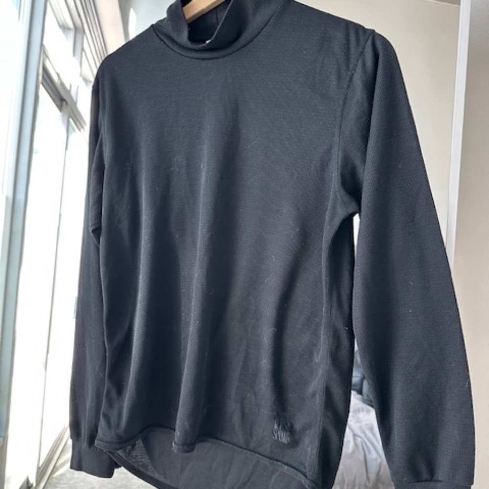 InSport Black Under Llayer for Skiing or outdoors black Medium